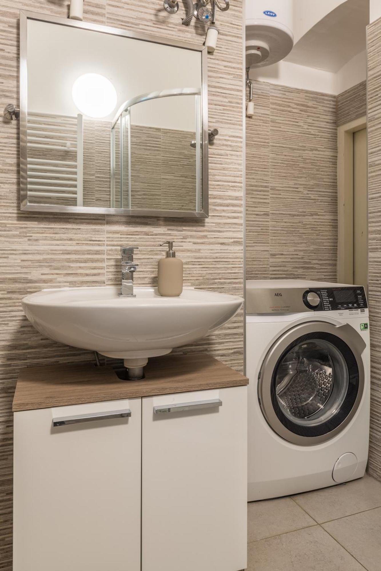 Apartament Xxxl Bed/ Free Parking/ Wiedeń